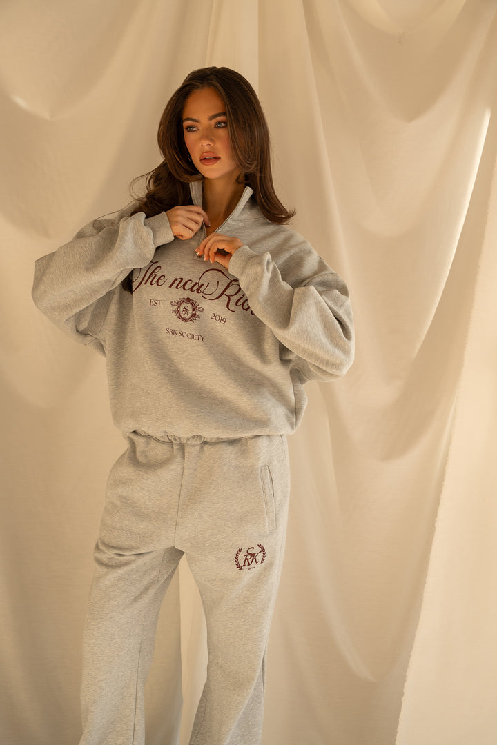 'The New Rich' Quarter Zip sweater 'Grey Melange & Burgundy'