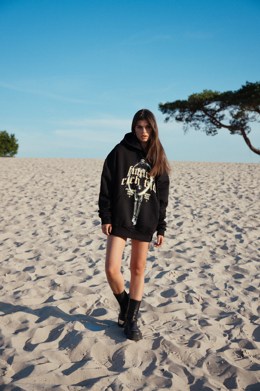 Hoodie 'Future Rich Kid' Black & Yellow