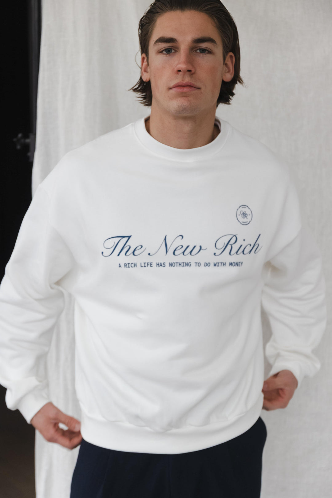 'The New Rich' Sweater 'Off White & Navy'