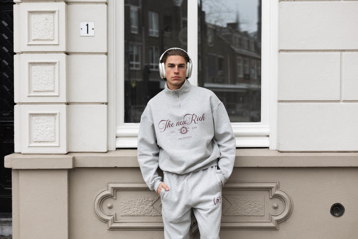 'The New Rich' Quarter Zip sweater 'Grey Melange'
